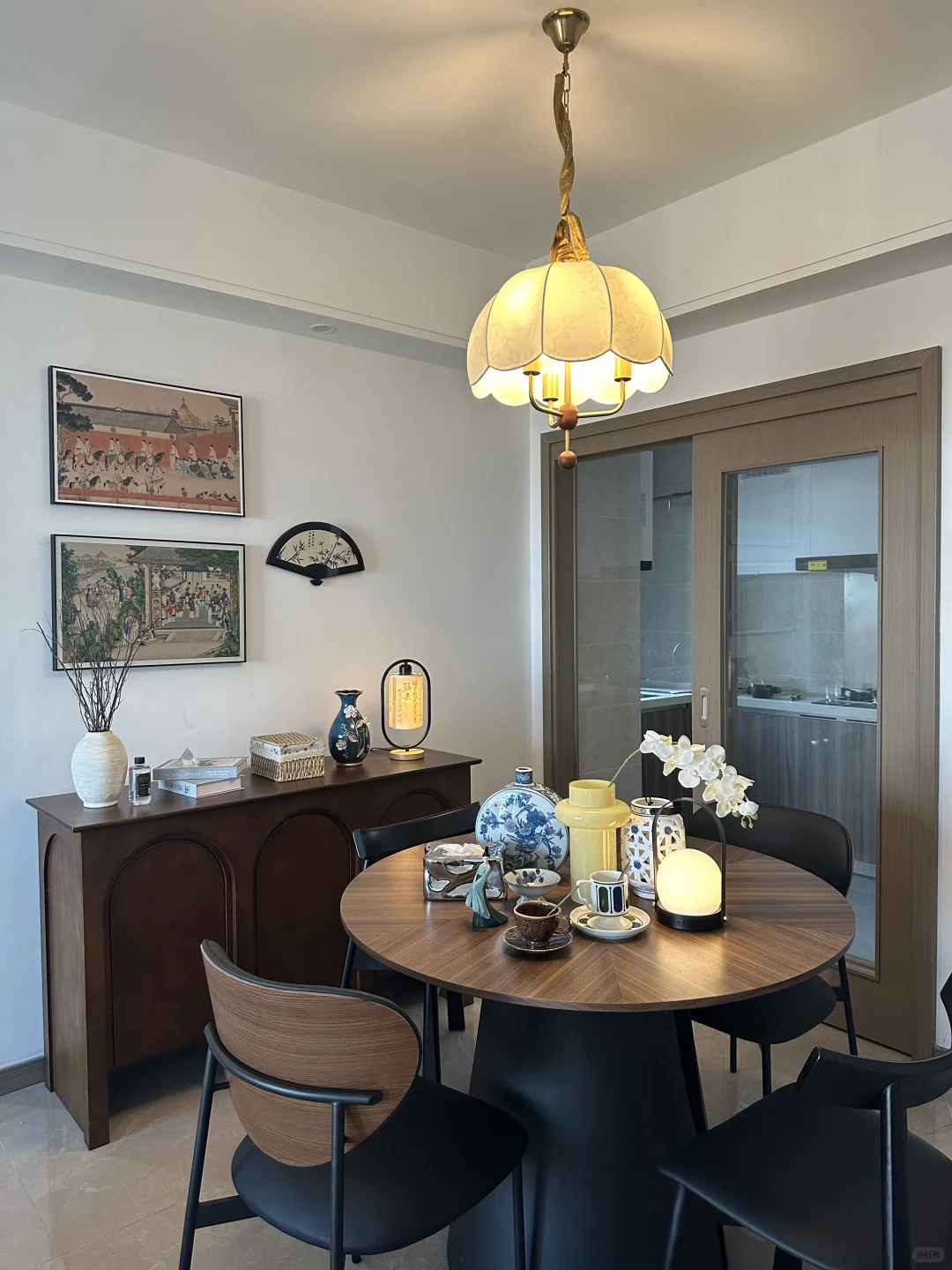 ✨ 家居美学新趋势｜中古风装饰摆件 ? ✨ 把