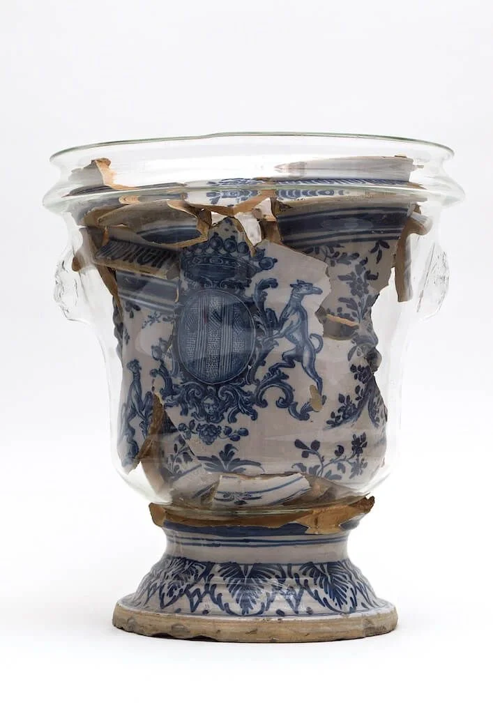 外网素材：玻璃和陶瓷材料相遇