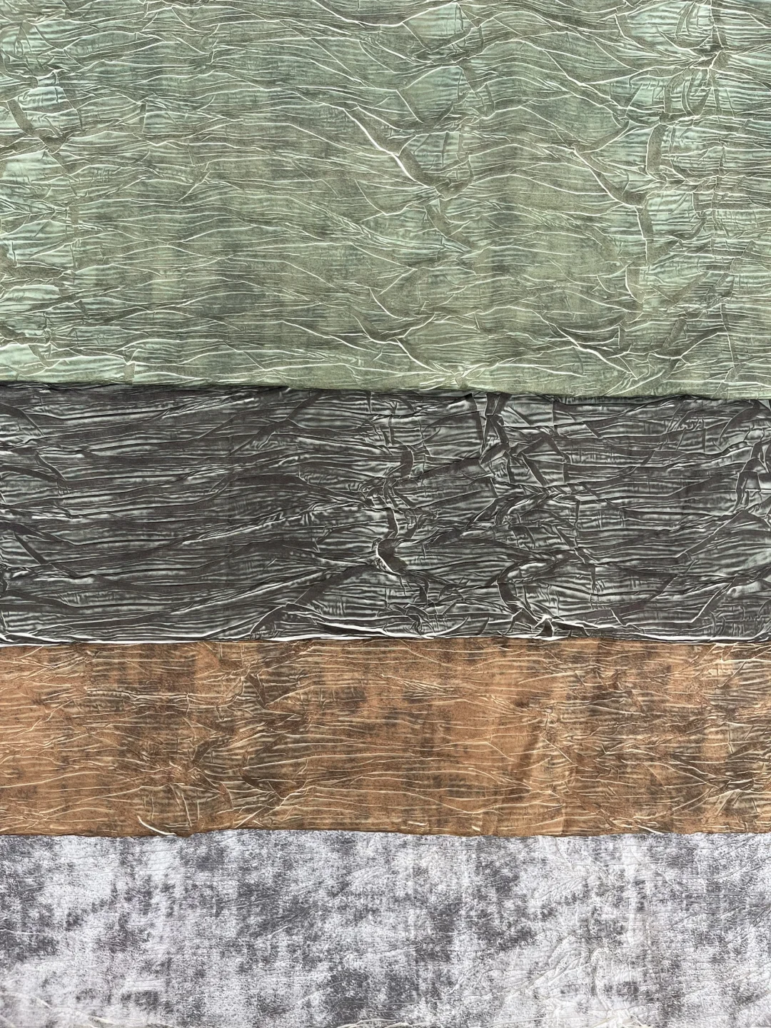 层叠纹理：色彩与质感的交融