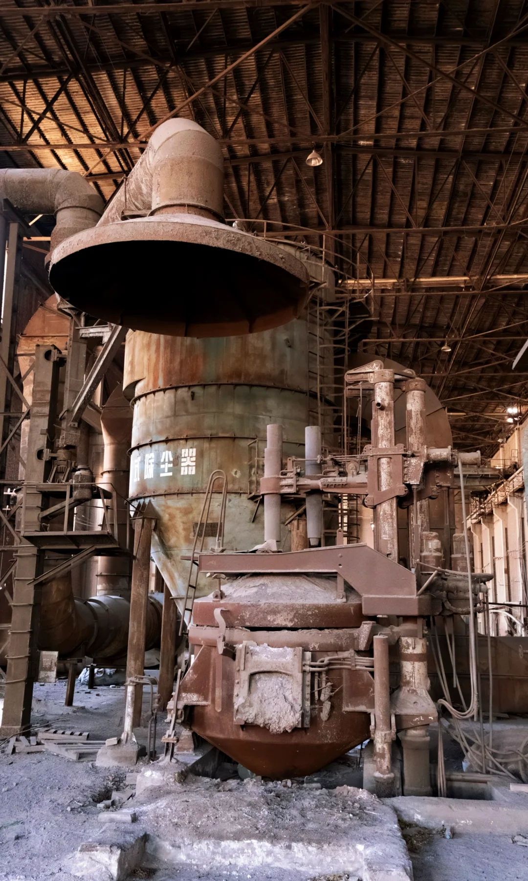废弃工厂丨工业巨人的内部构造