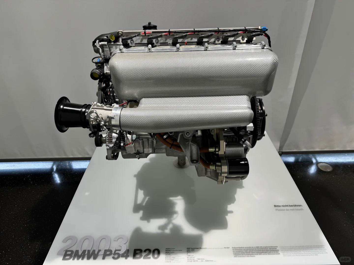 慕尼黑宝马博物馆各种经典发动机