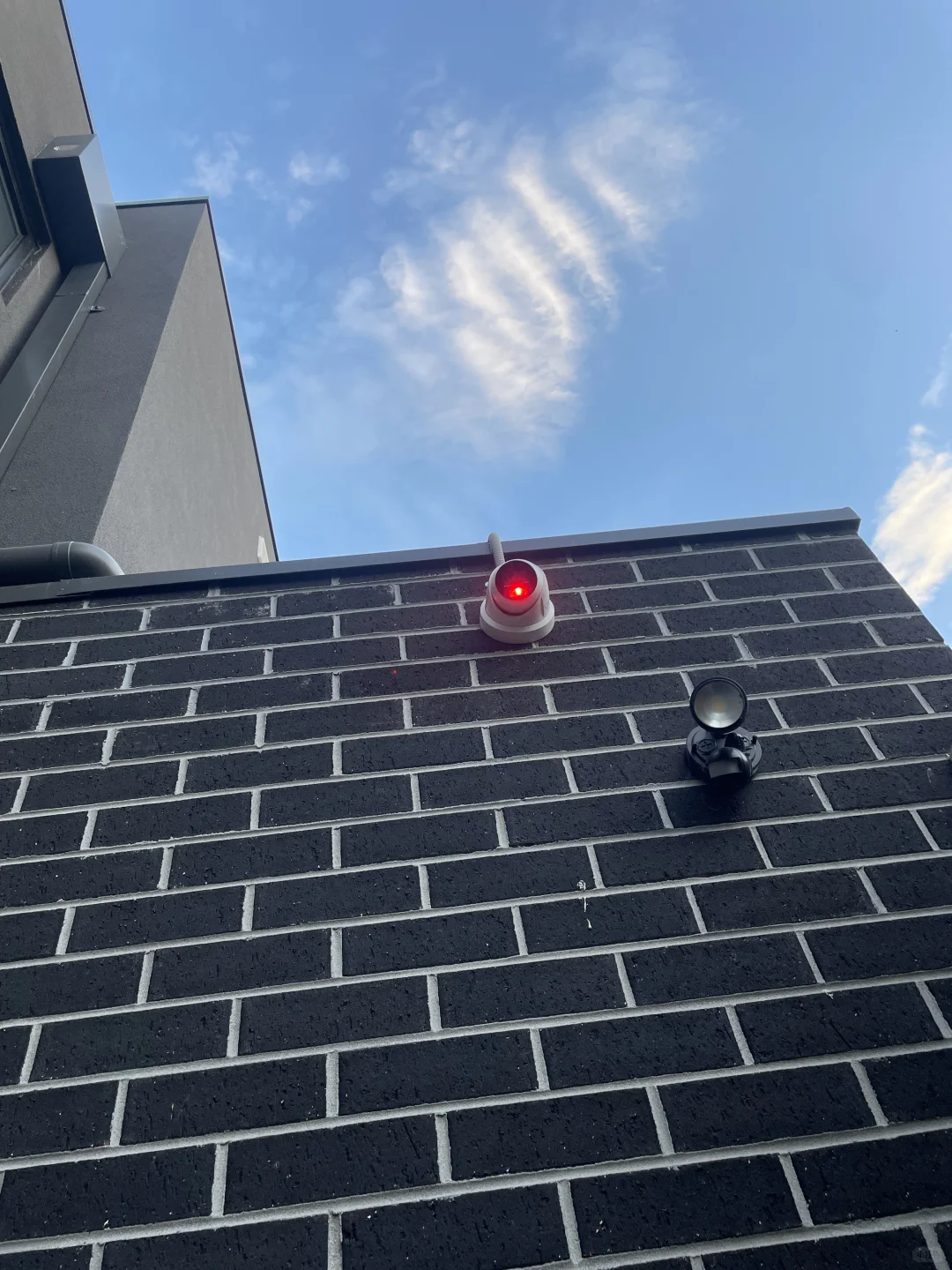 家庭防盗声光报警系统，可以看家的摄像头