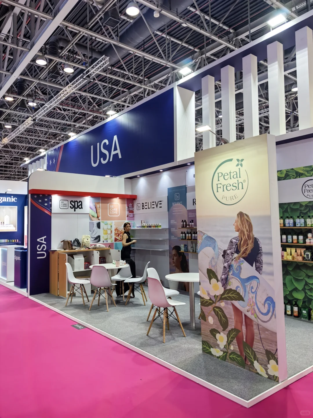 现场直击?迪拜国际美容展首日