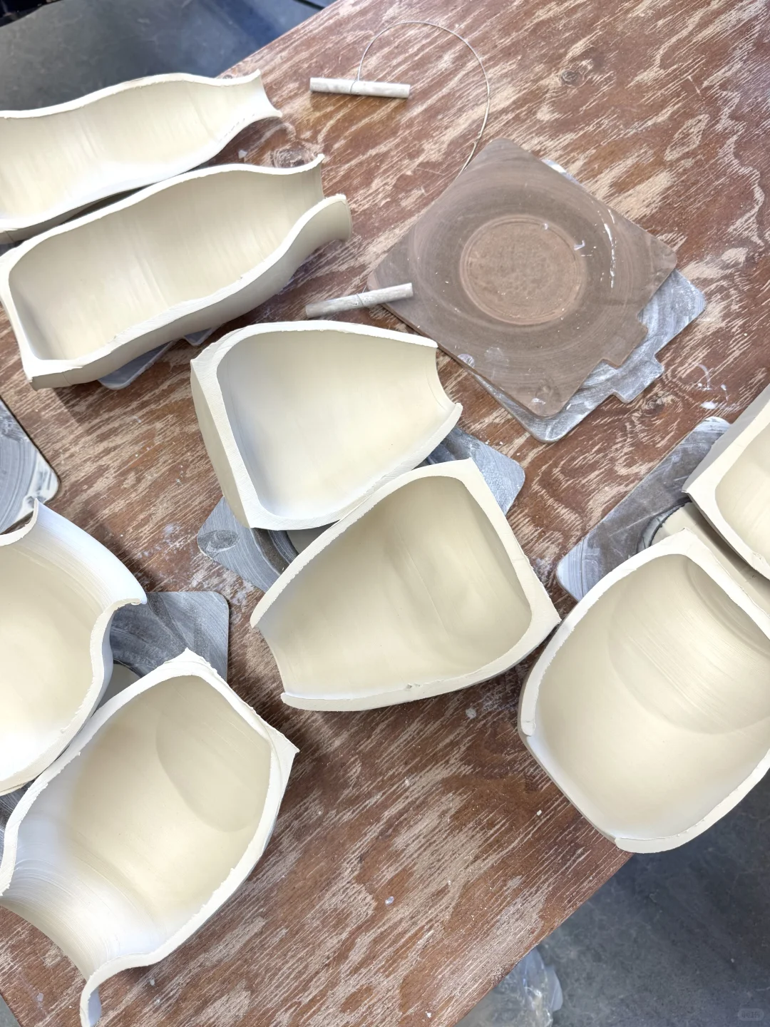 陶艺练习的喜与悲｜第一次好后悔切胚?