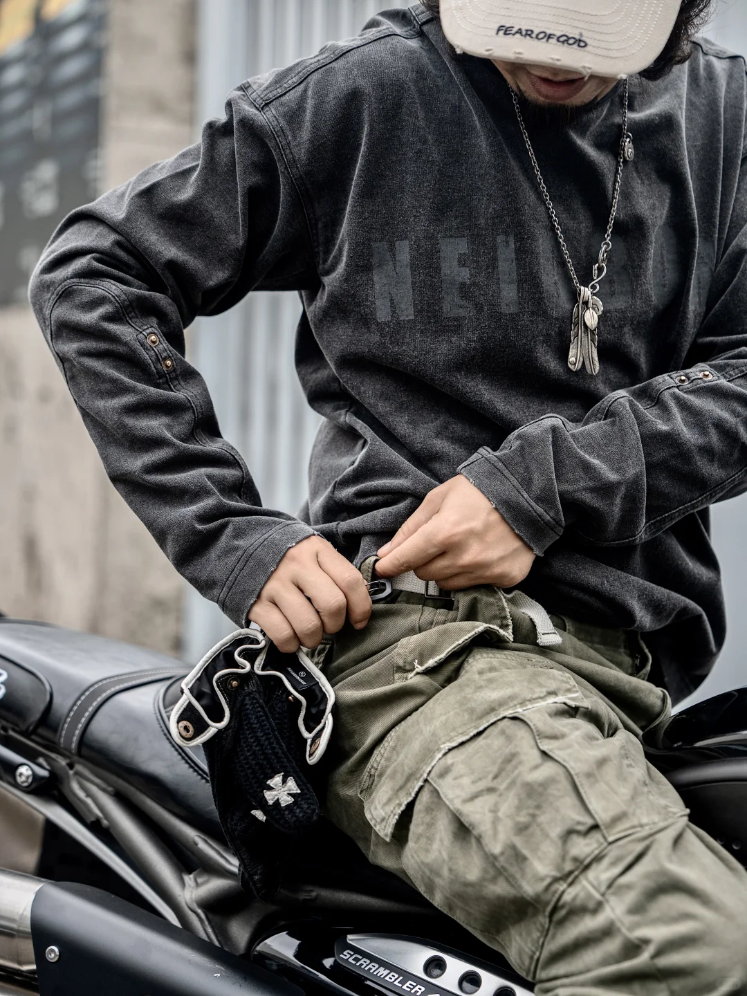 小短腿就要骑大摩托！