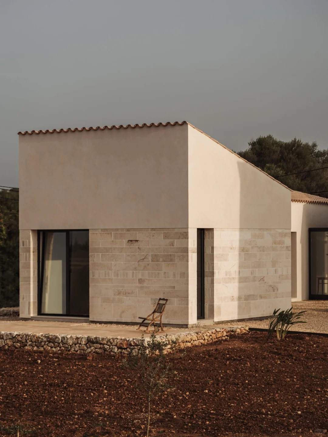 乡野美学｜把建筑隐入泥土，与土地重修旧好