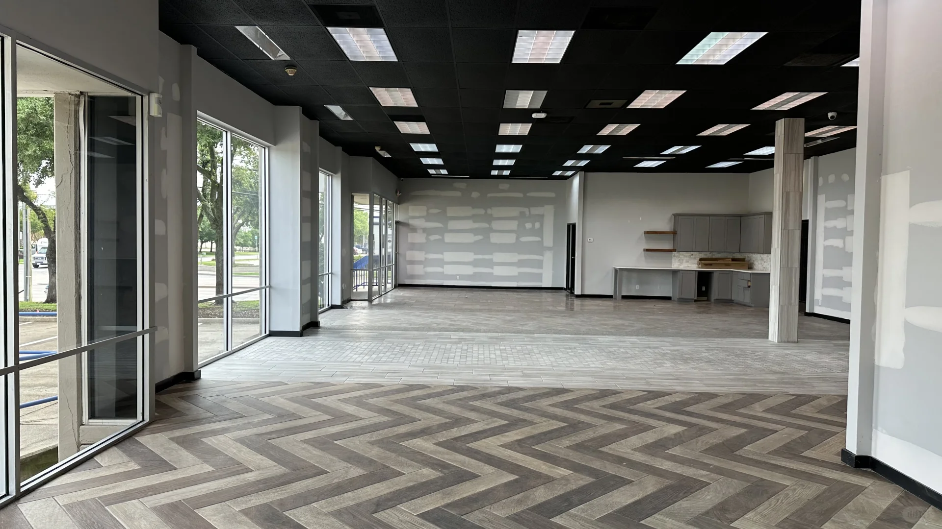 合作：美国达拉斯建材卫浴展厅组合营销