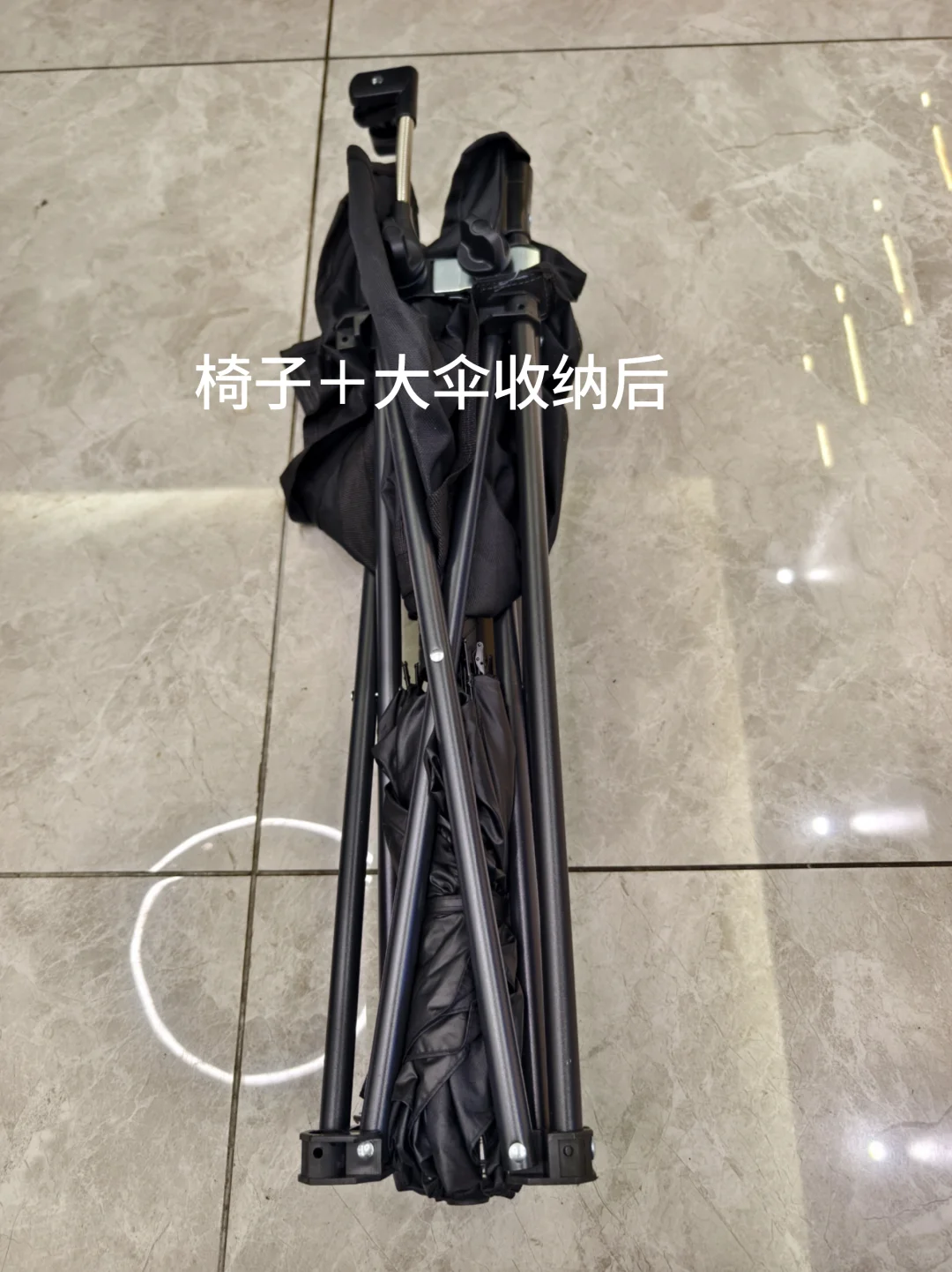 让我看看你们摩旅露营都带些什么装备?