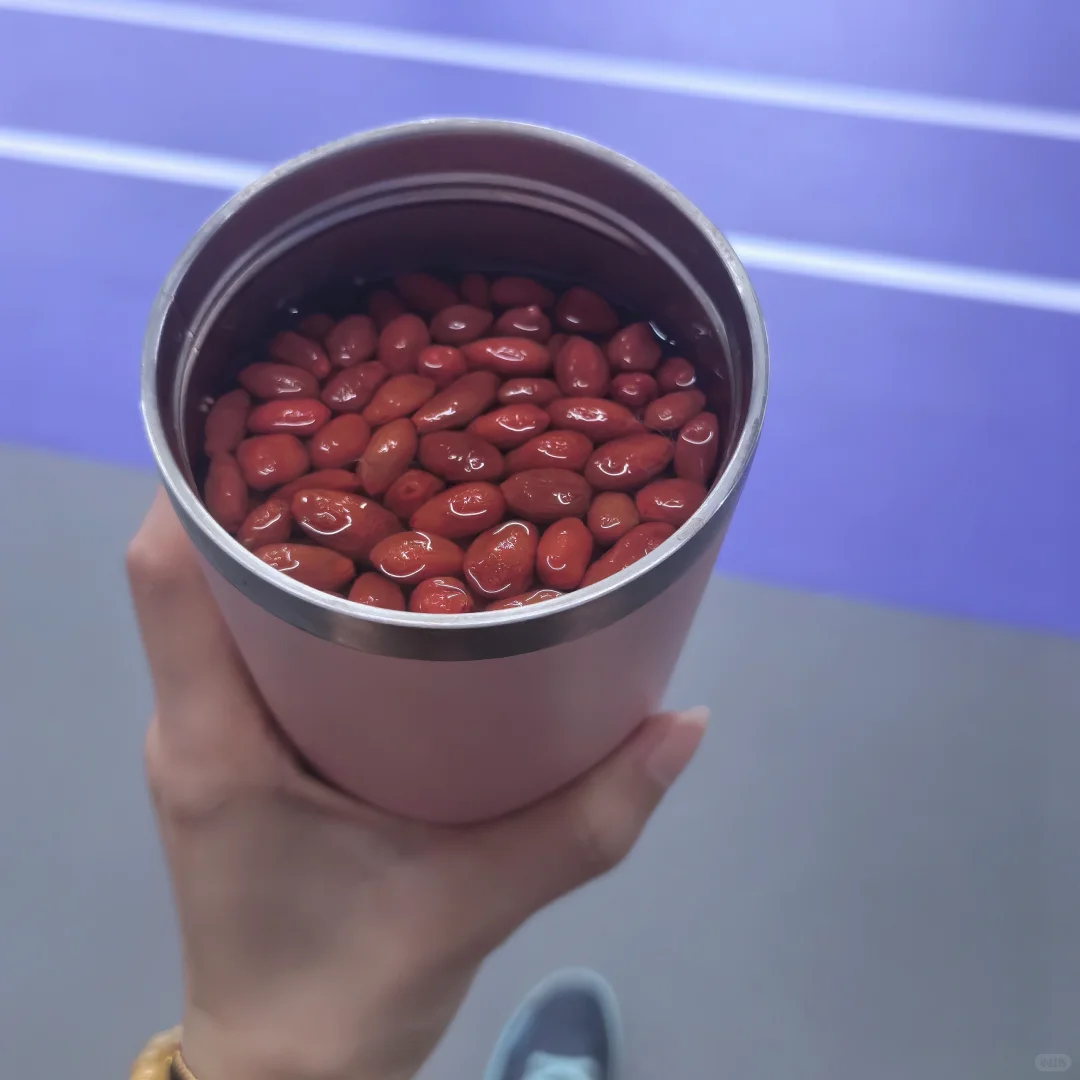 打球还喝功能饮料？真的亏大了！