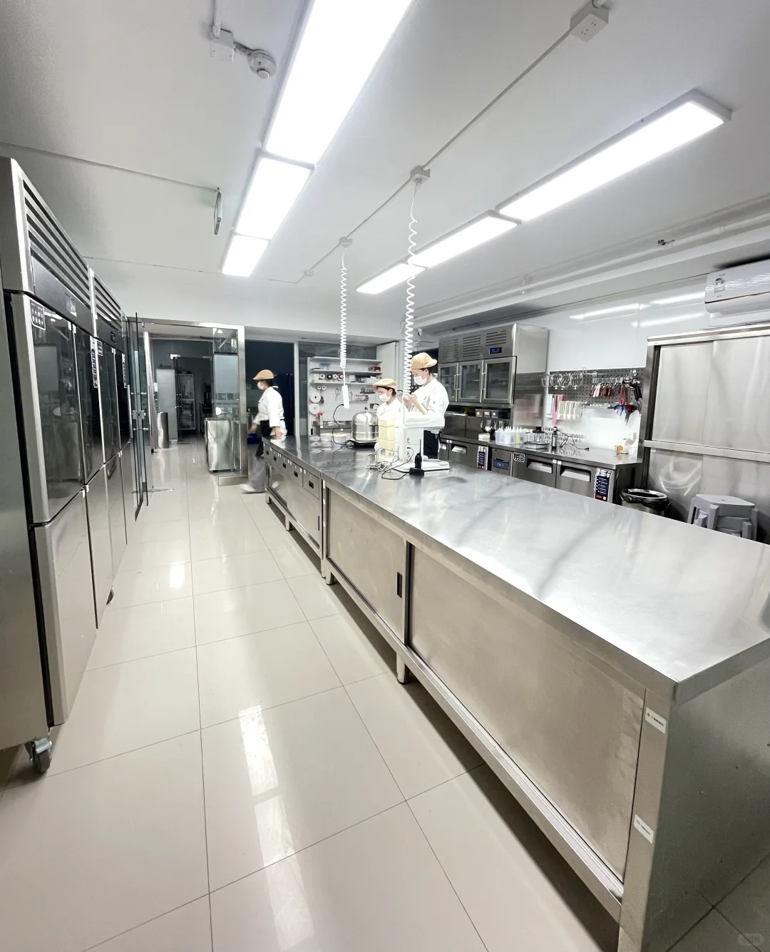 北京开4家店后,我终于敢晒晒中央厨房了!!!