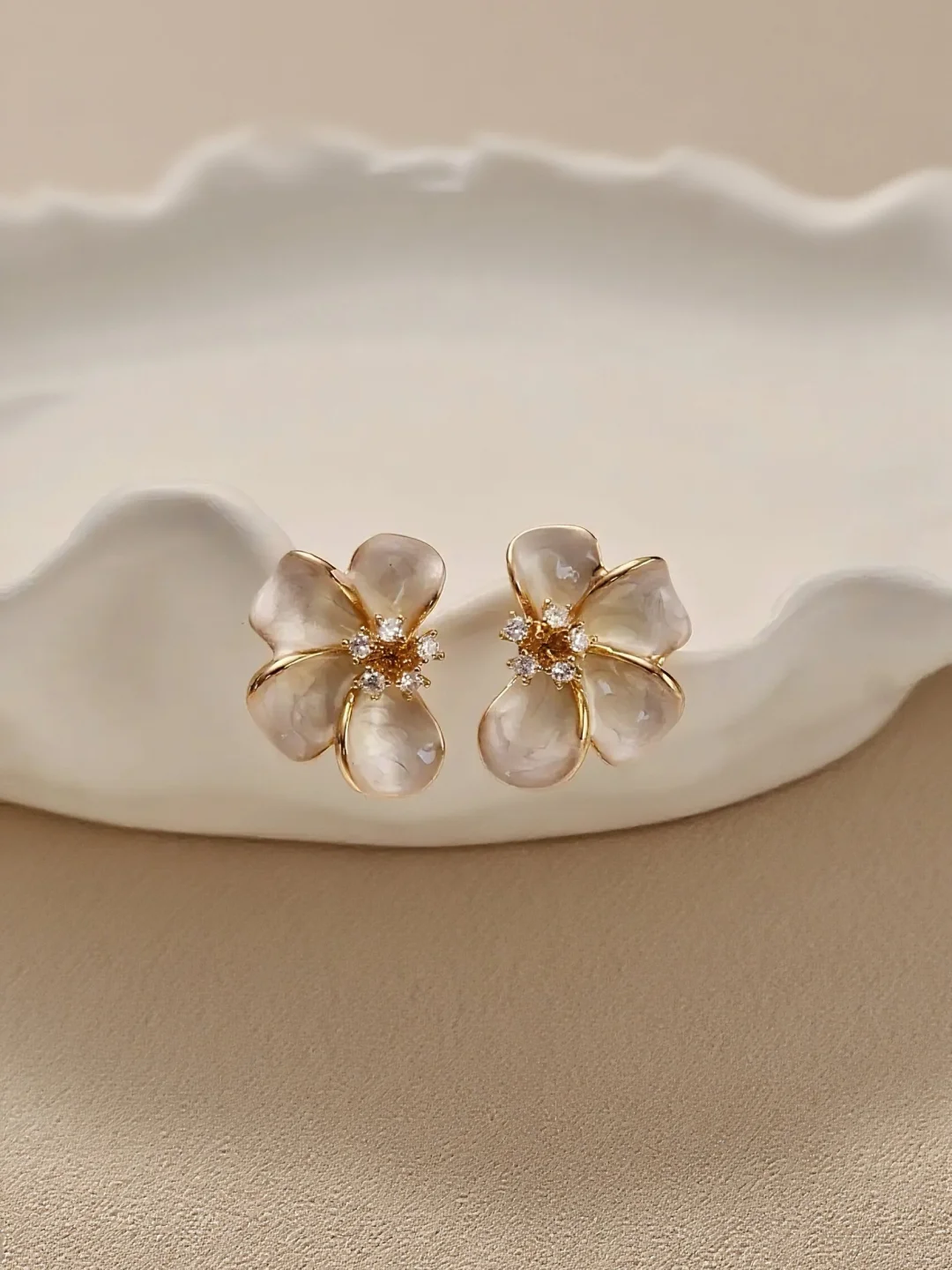 如何低成本拍摄耳饰？？？