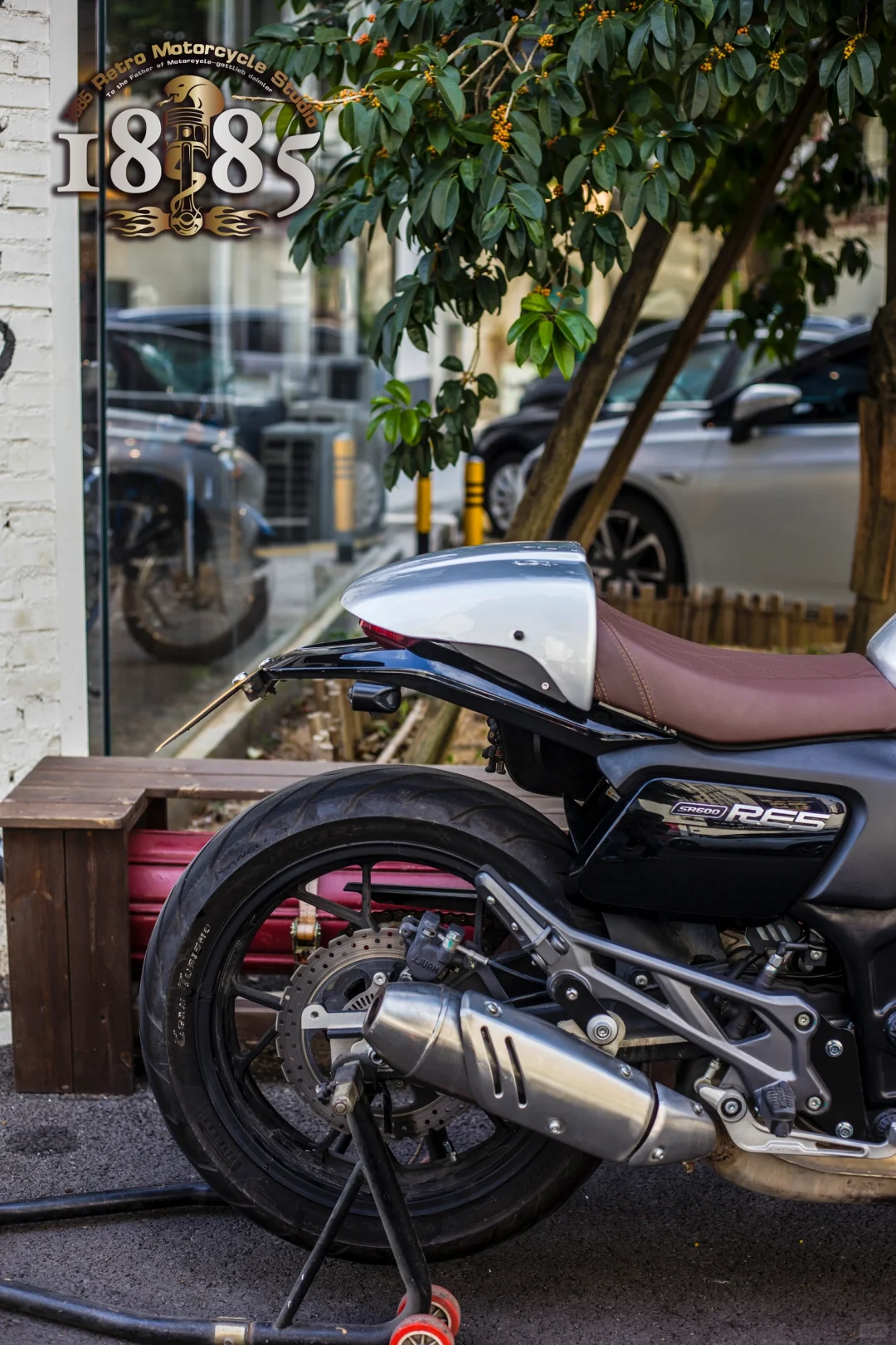 赛科龙Re560改Cafe Race套件