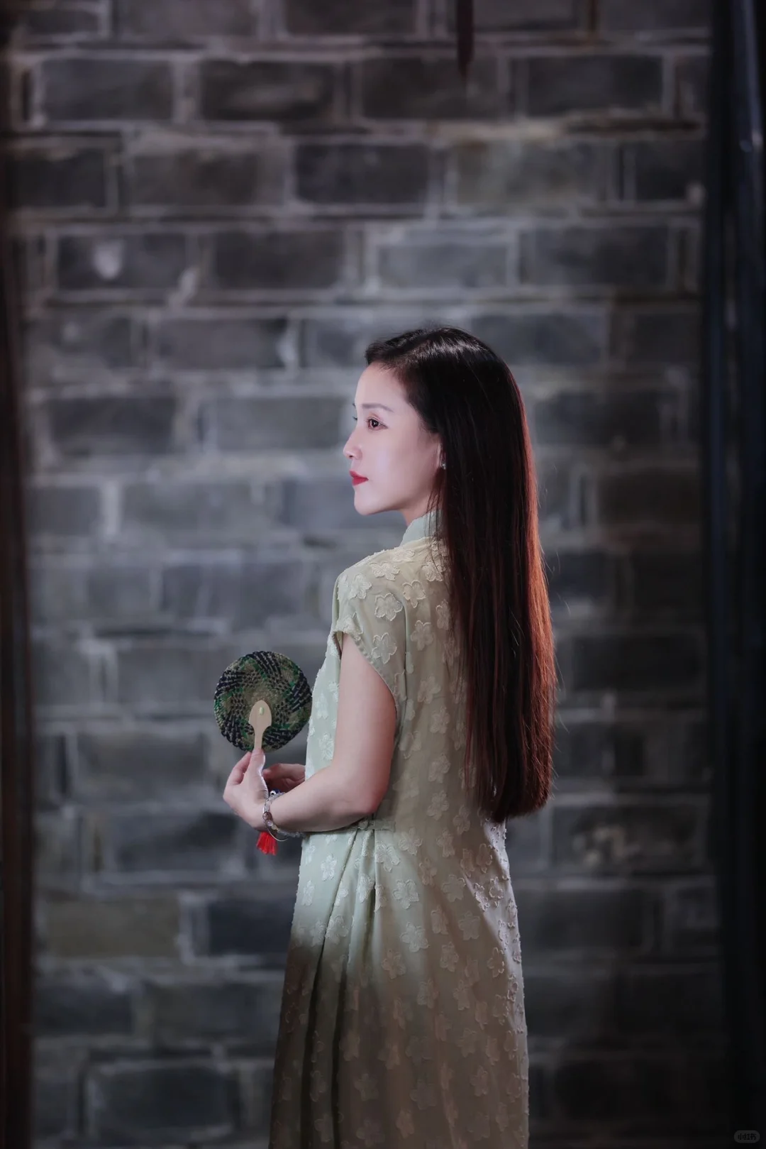 宁波新展｜芊编万化，一棵草的浪漫