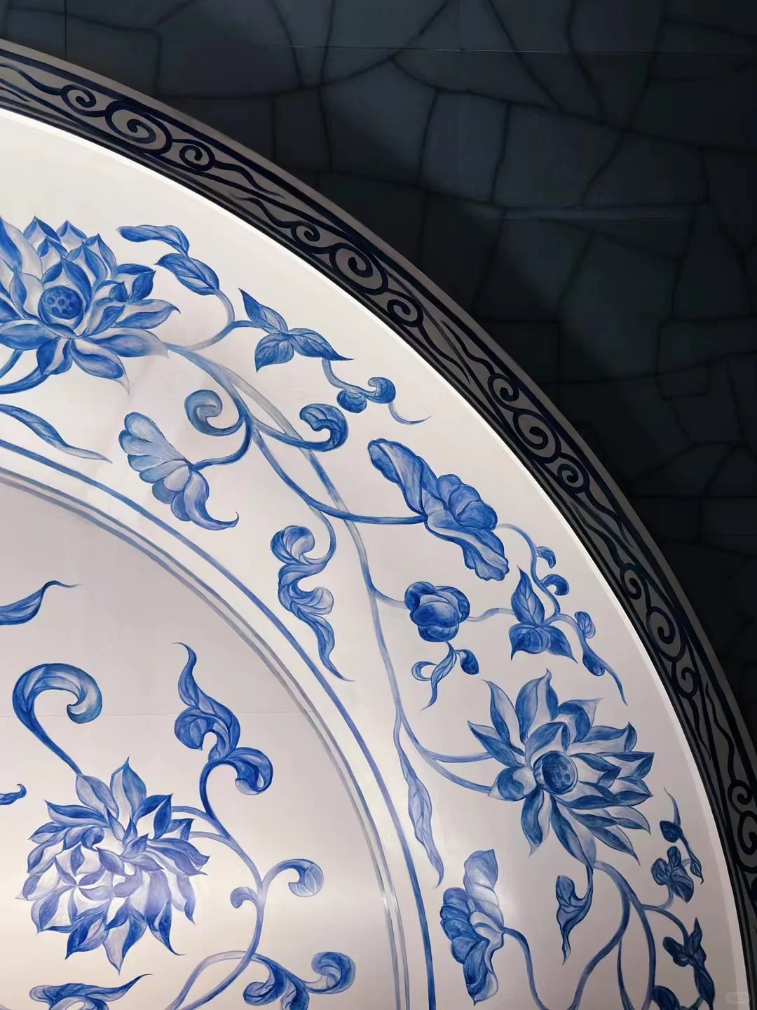 沈阳怎么逛·辽博跨越时空的对望 一眼万年?