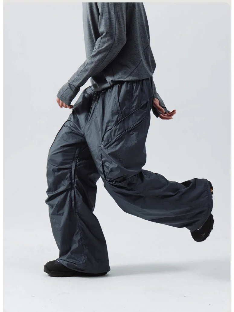 ✨一块面料如何同时拿捏科幻感和户外魂✨