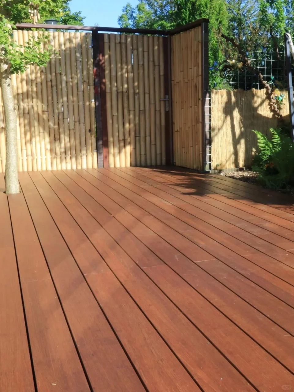 你知道毛竹是怎么做成户外地板吗？