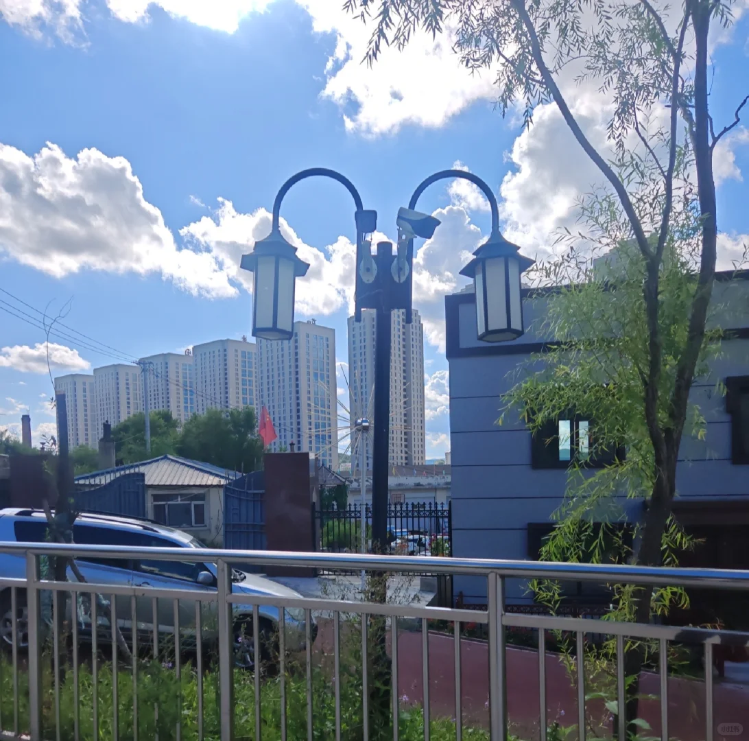 庭院灯31套，高杆灯14套 谁有（加急）