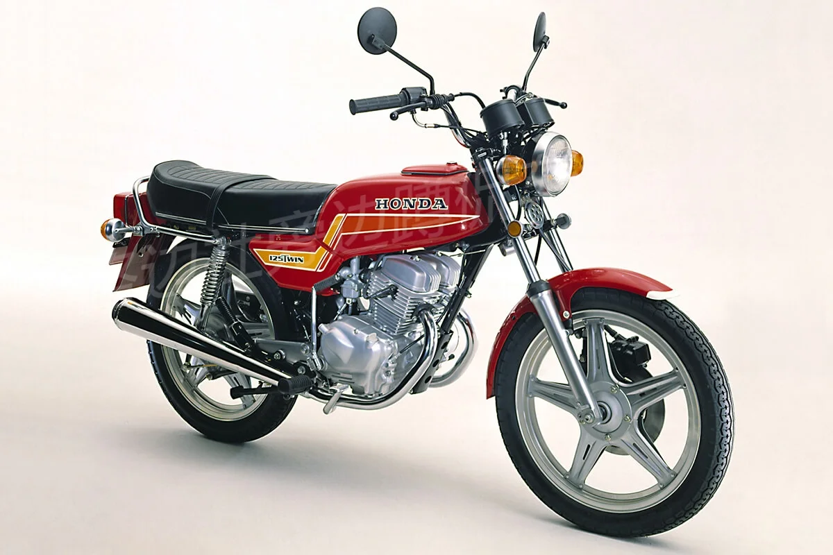 最强125双缸运动型发动机本田CB125T进化史