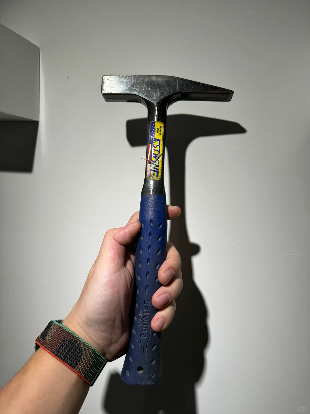 没办法，ESTWING的锤子确实好用