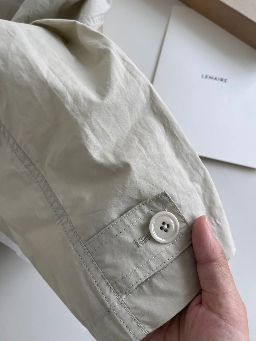 Lemaire 风衣的原面料,户外圈百年面料:Vent