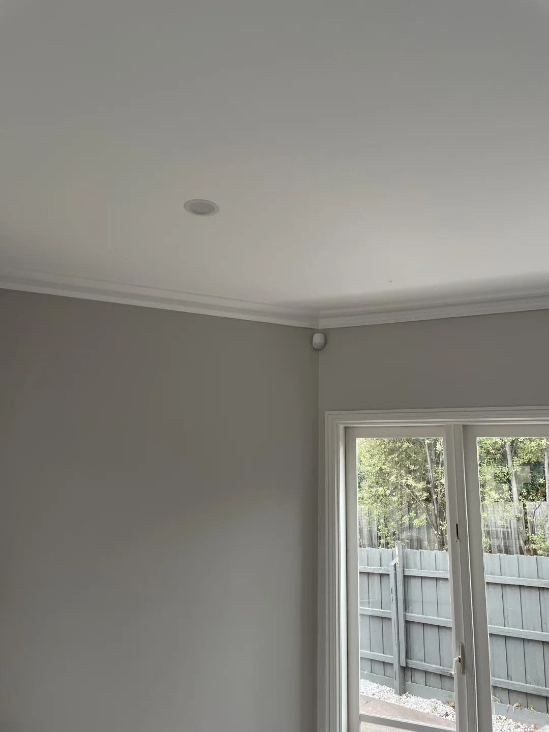 室内报警器最传统的防盗系统，也是最稳定的