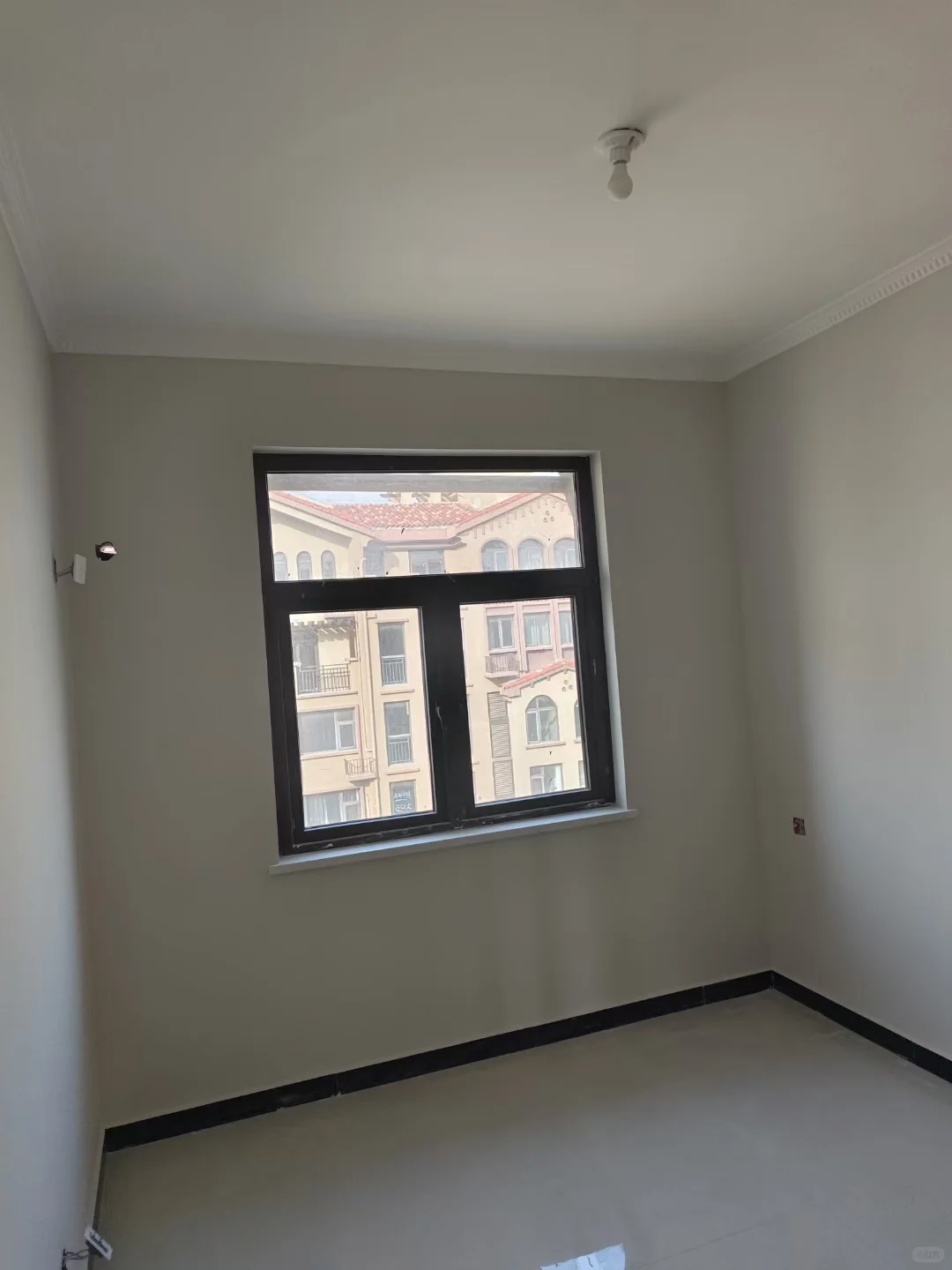 立邦竹炭防潮五合一，装修进行时