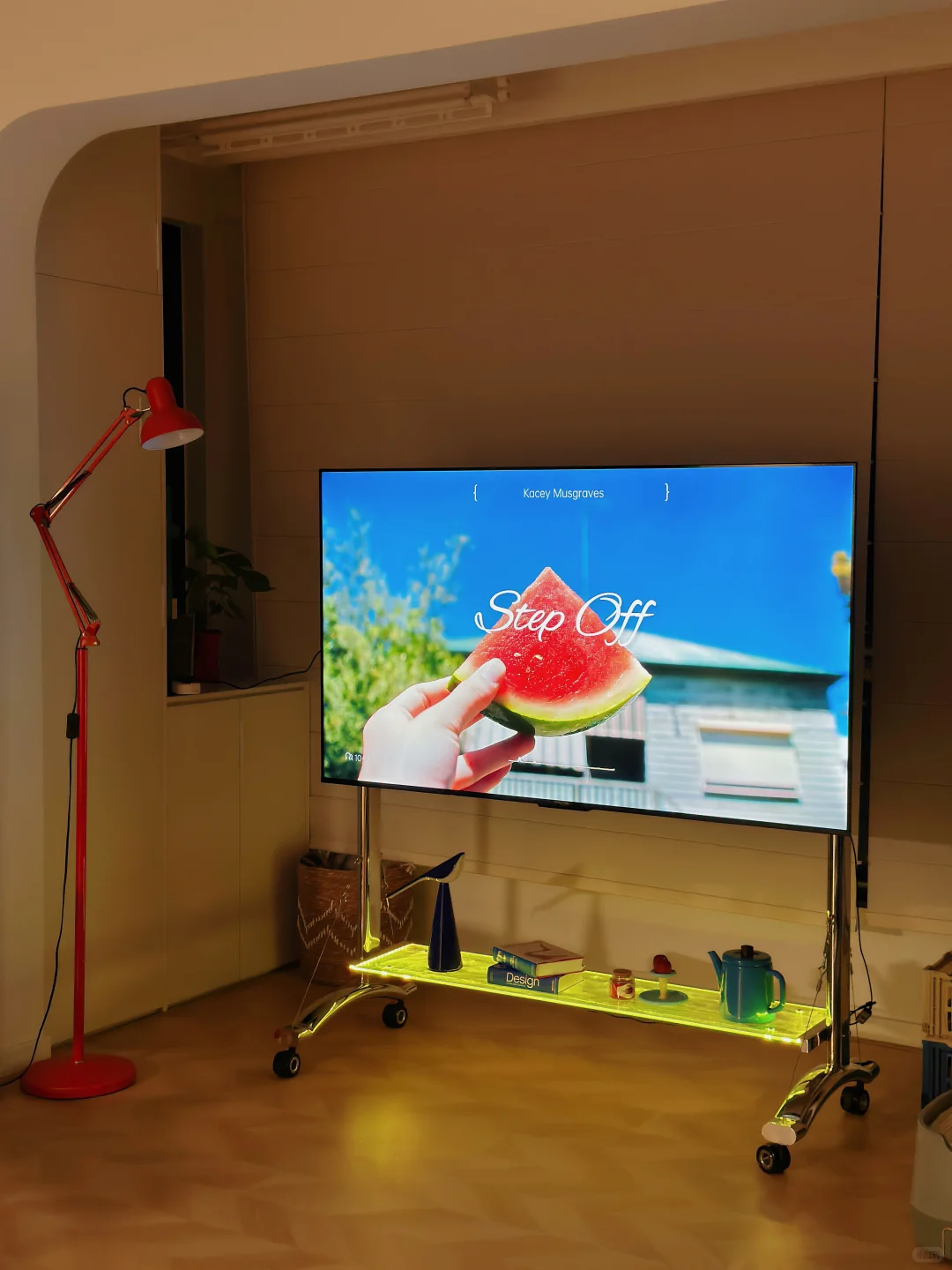 89㎡包豪斯小家,电视支架让空间灵动又高级