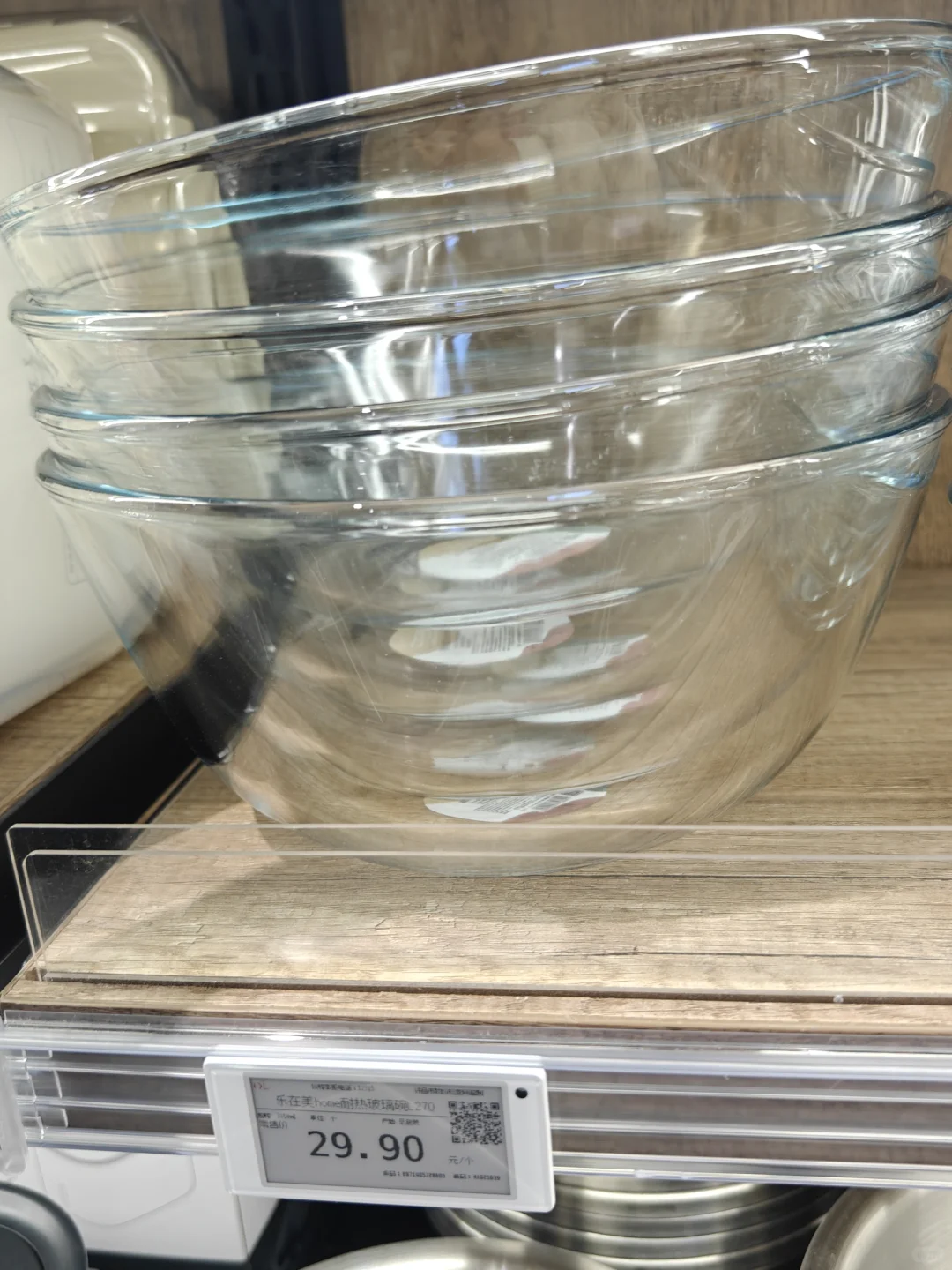 胖东来琳琅满目的玻璃碗盘谁会不喜欢！