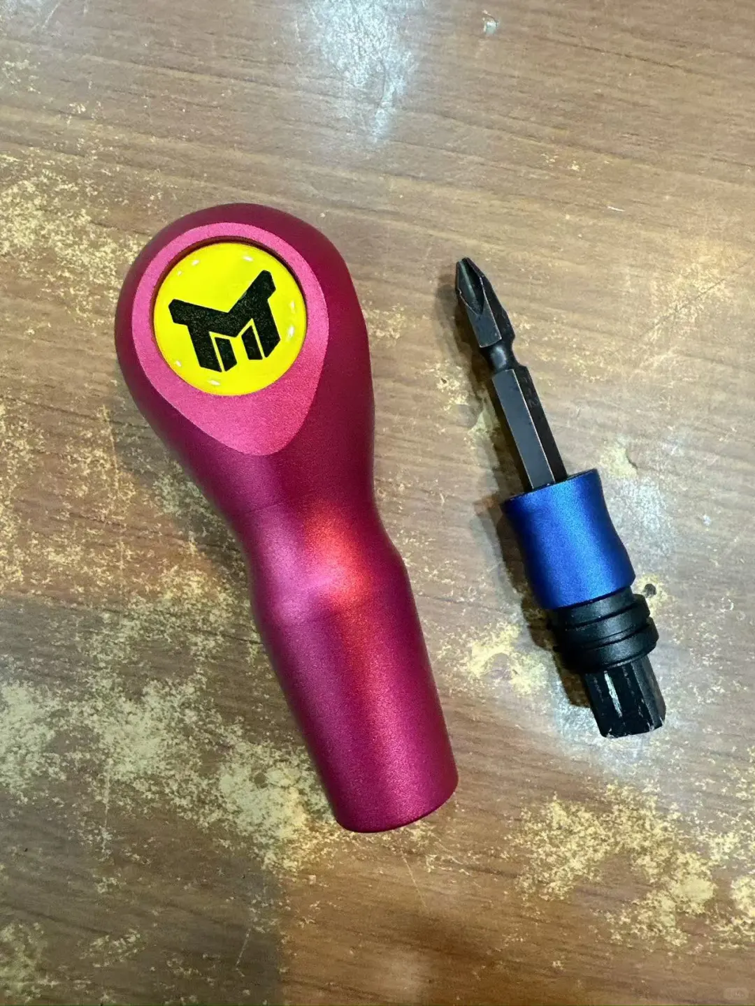 终于下定决心买了一套粉色工具组