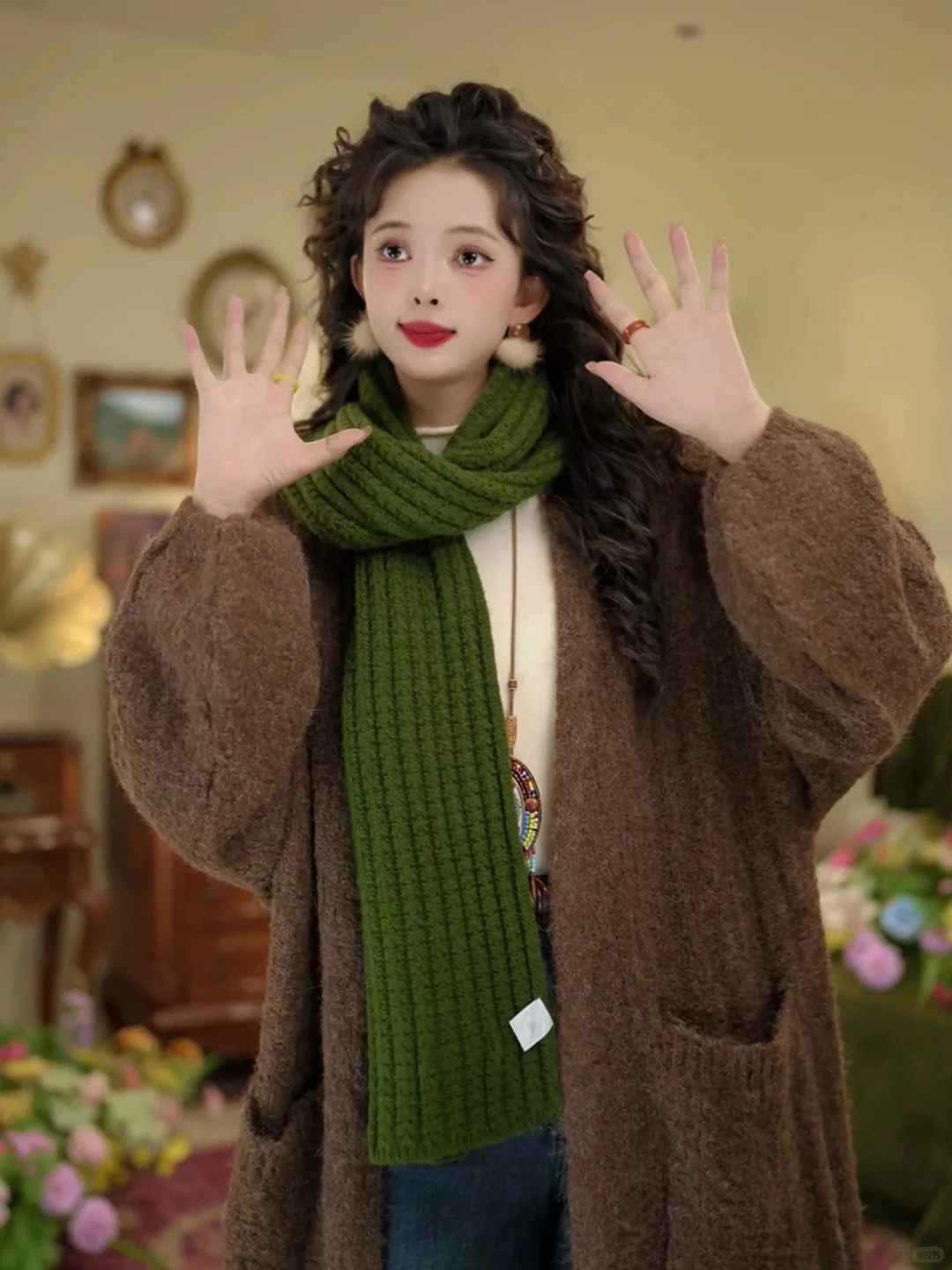 被 2025 秋装趋势的「裹缠美学」戳中