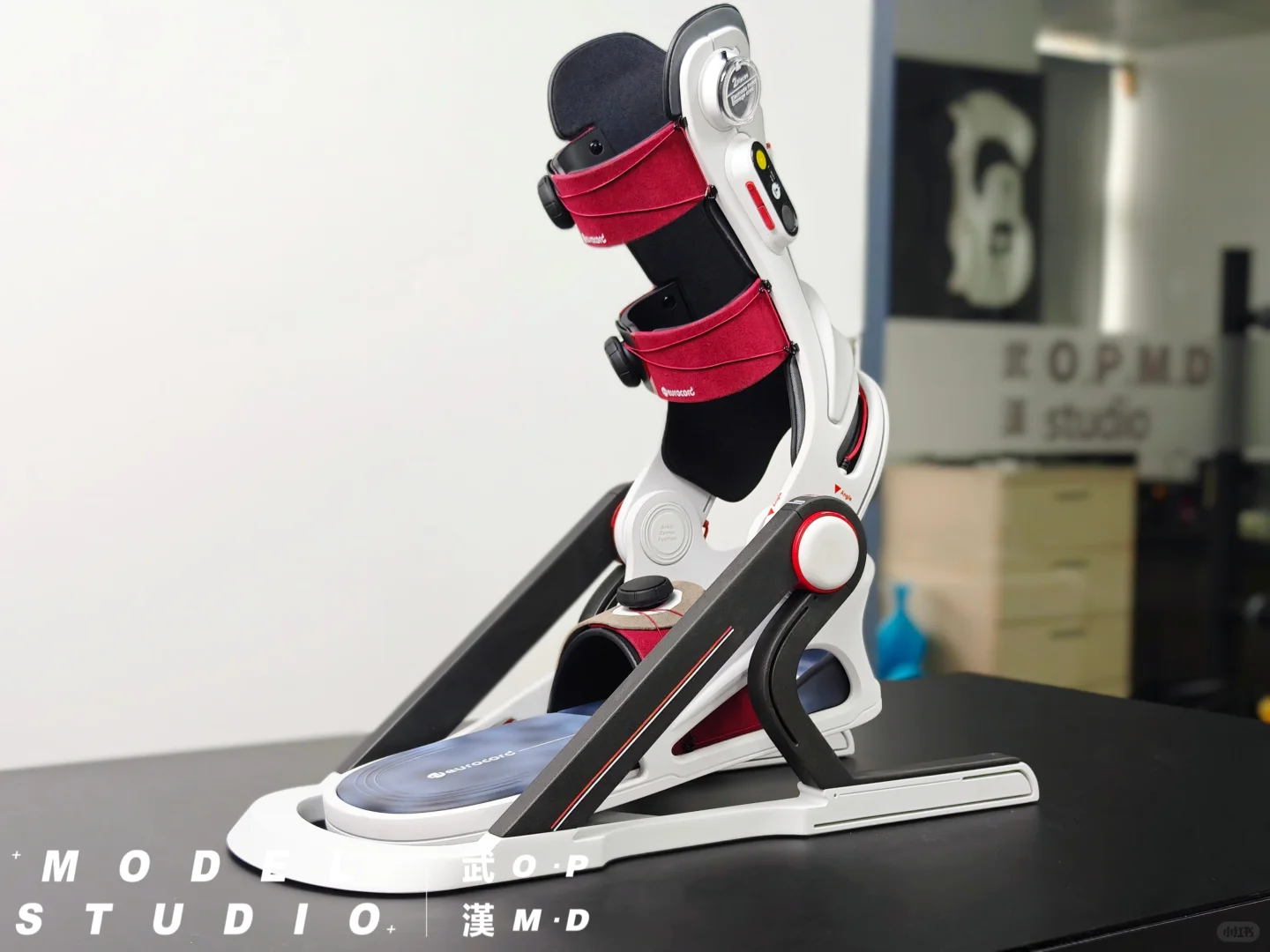 ??这个上脚太酷了!康复产品器械模型