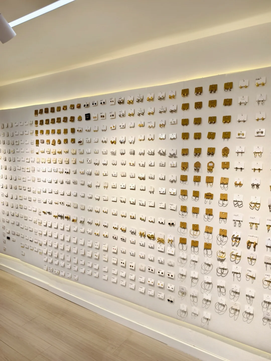 右滑看挂满效果?这真的是同一家店！？