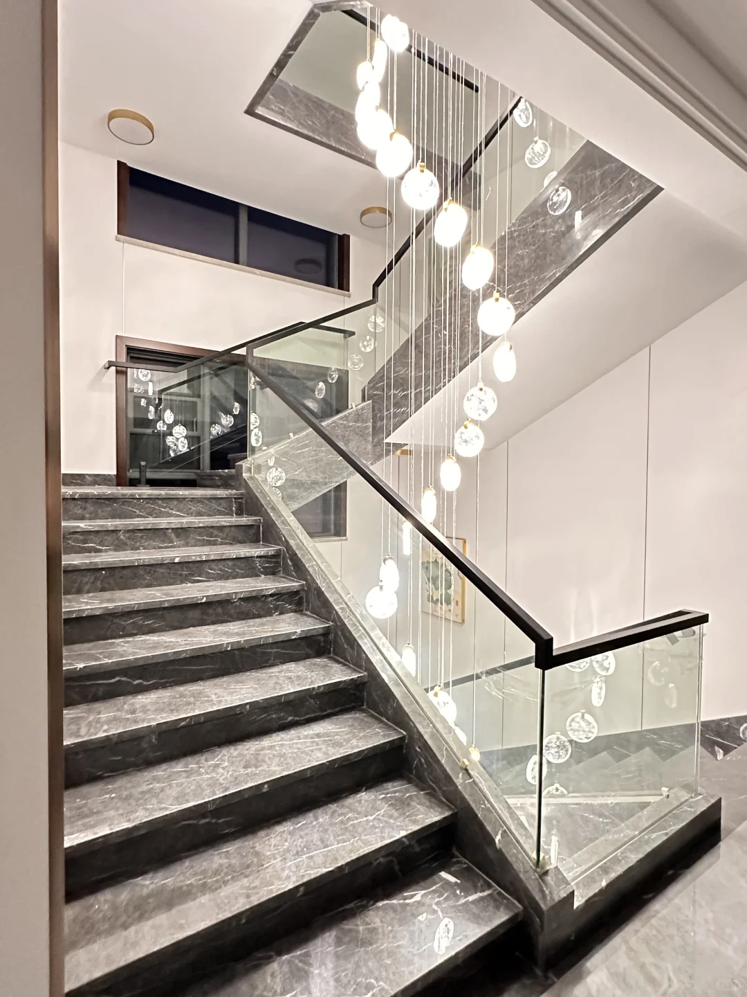 楼梯玻璃扶手订做