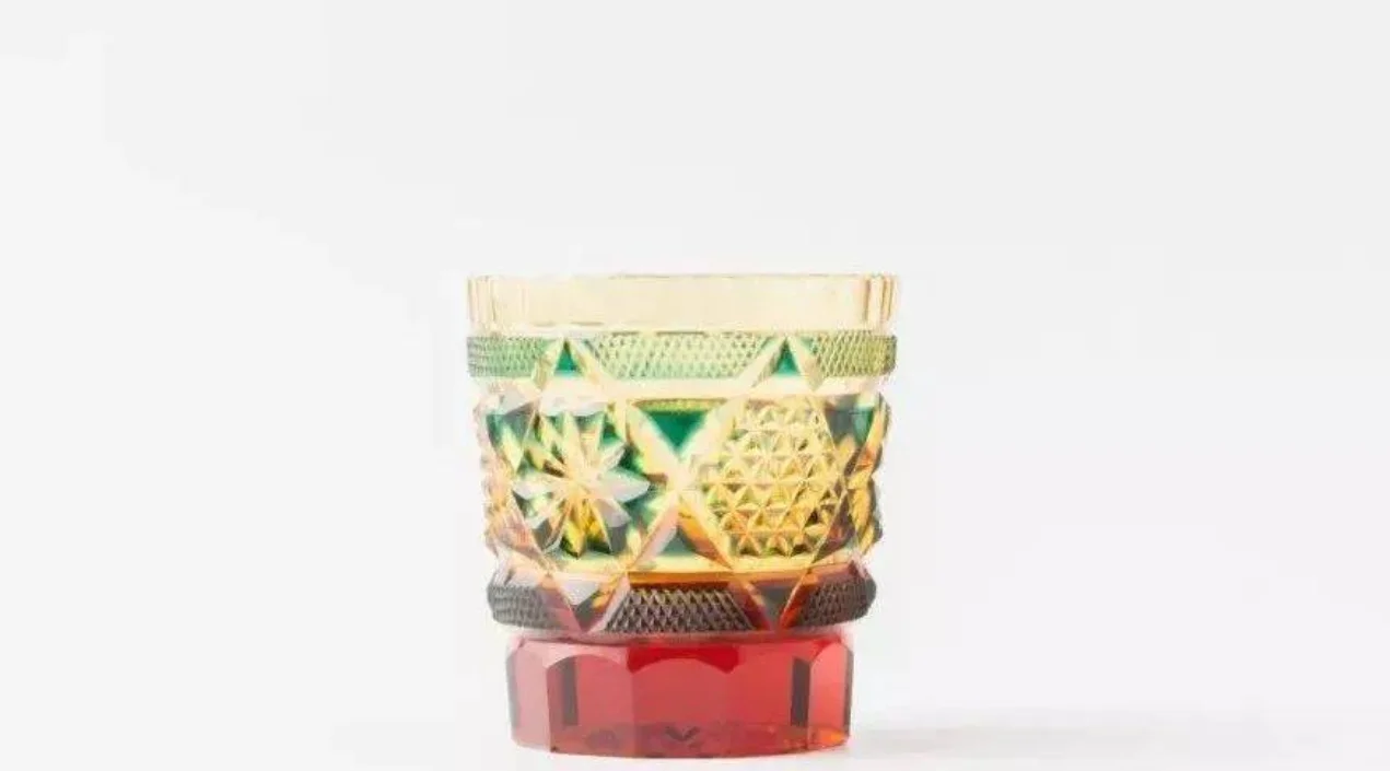 一只杯子能卖1万？玻璃界浮世绘江户切子