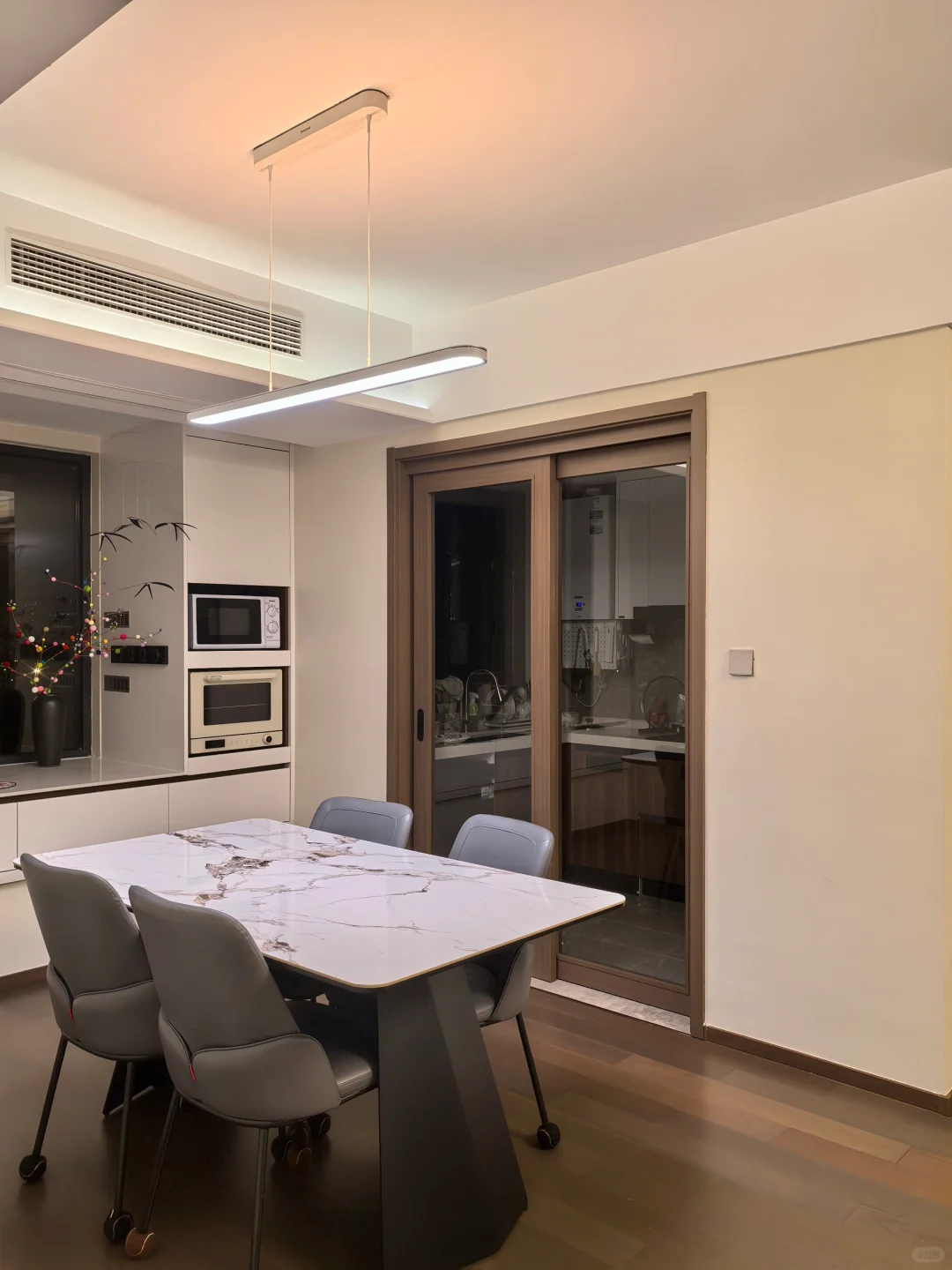 搞完卫生舒坦了,房子是载体,心安即是归处