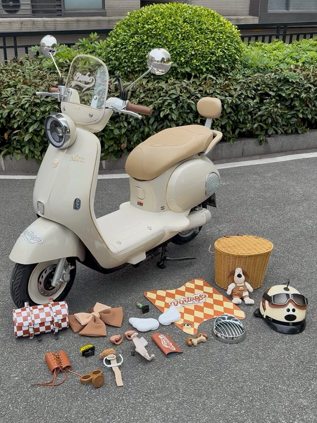 左滑 看我改造雅迪摩登光芒?