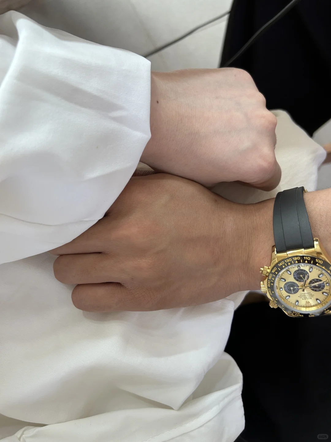 白到发光是什么感觉