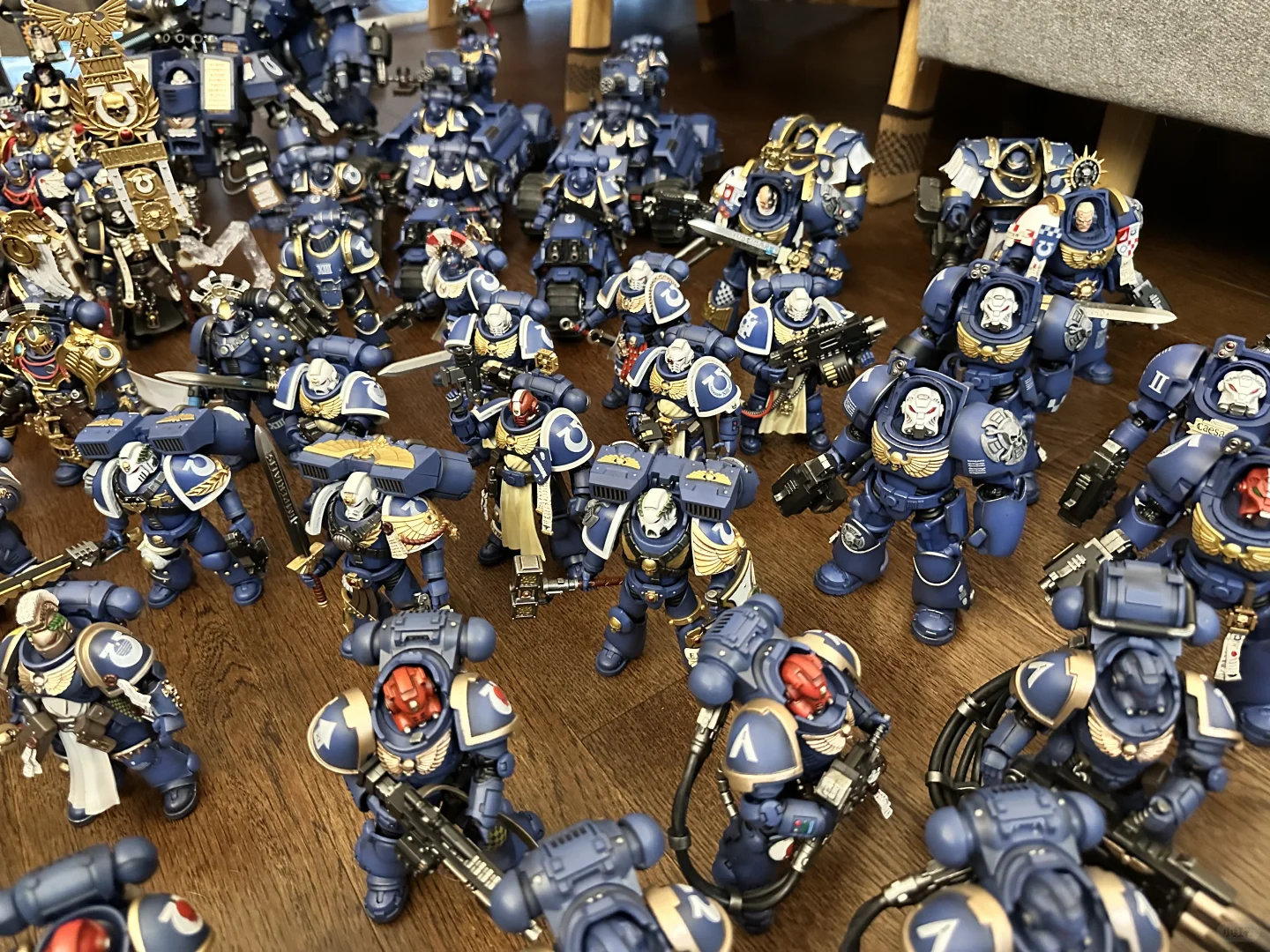 终于逮住老婆小孩都不在的时候出柜一次了