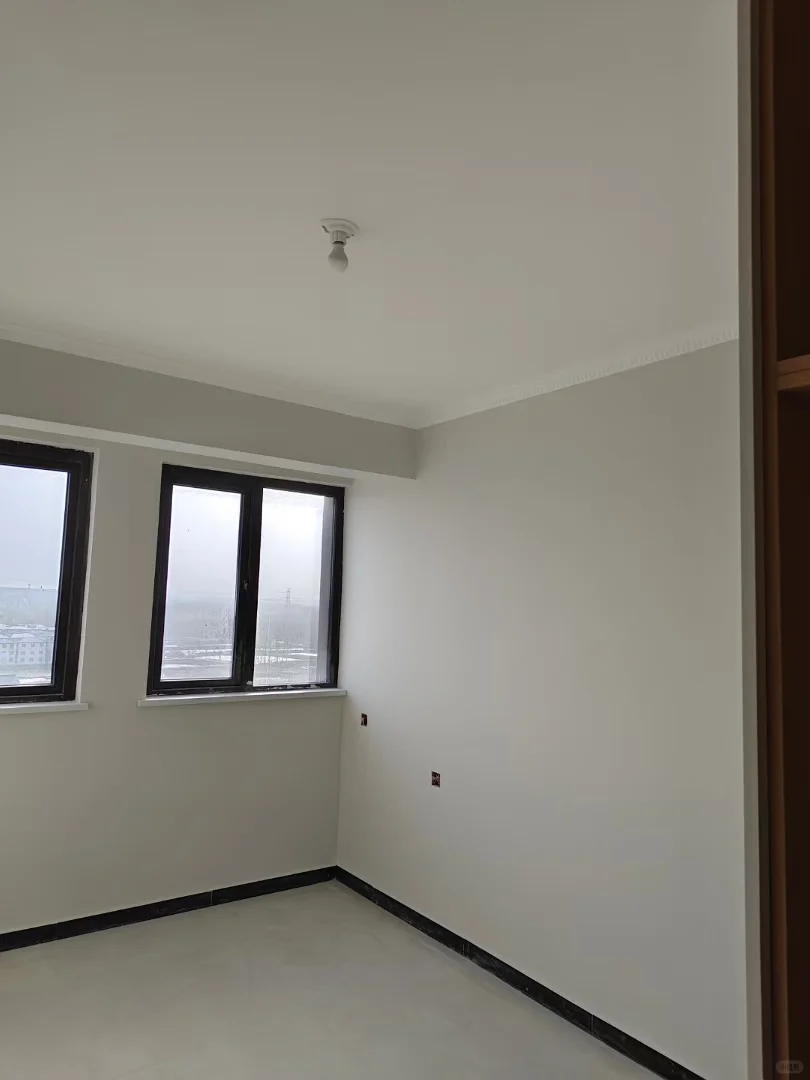 立邦竹炭防潮五合一，装修进行时