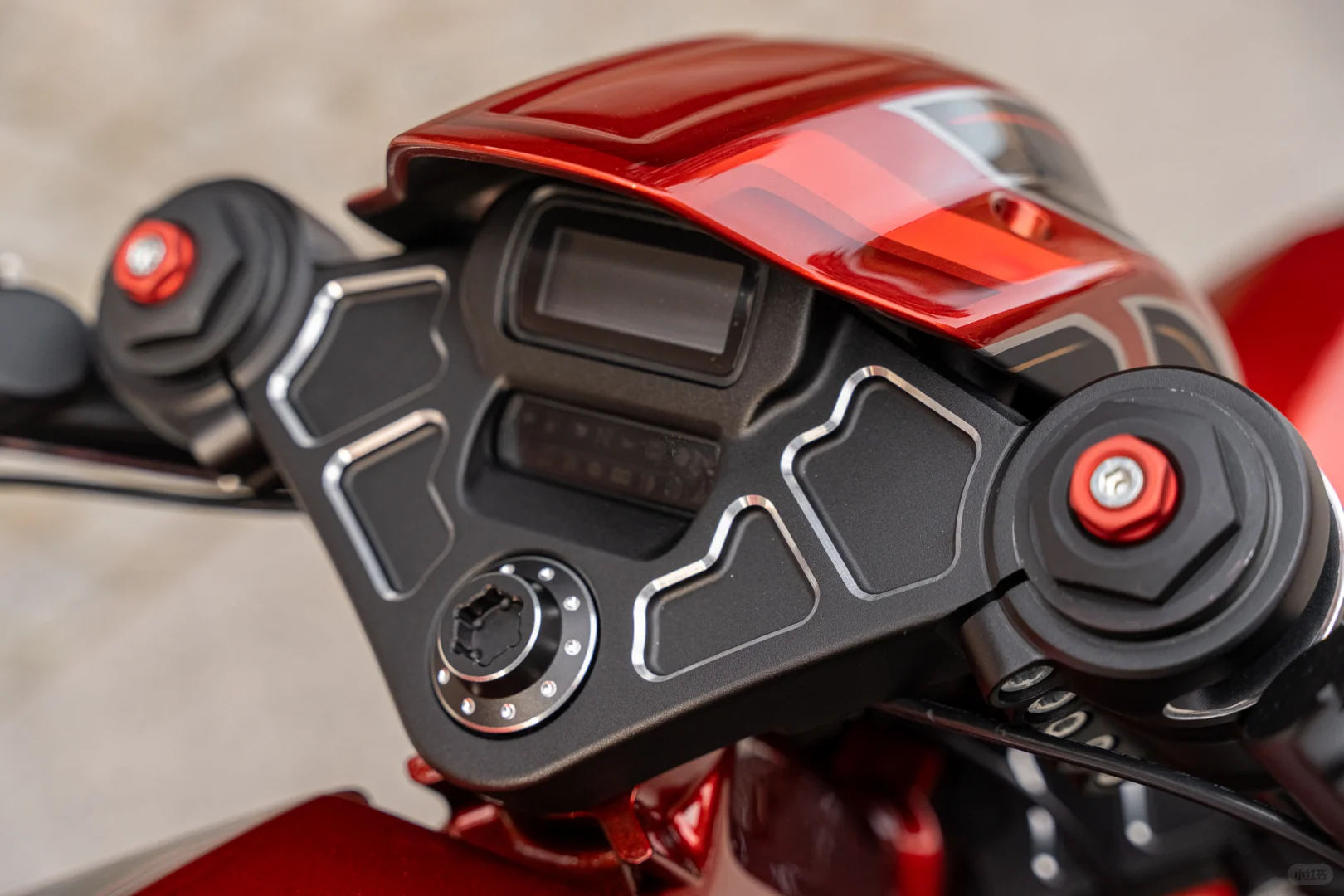 “摩纳哥” 哈雷戴维森FXDR 114改装欣赏