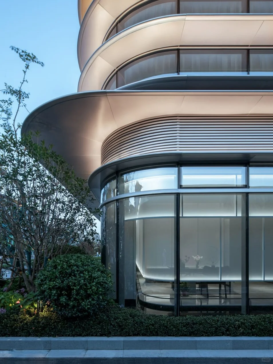 幕墙美学|售楼处建筑的细节之美