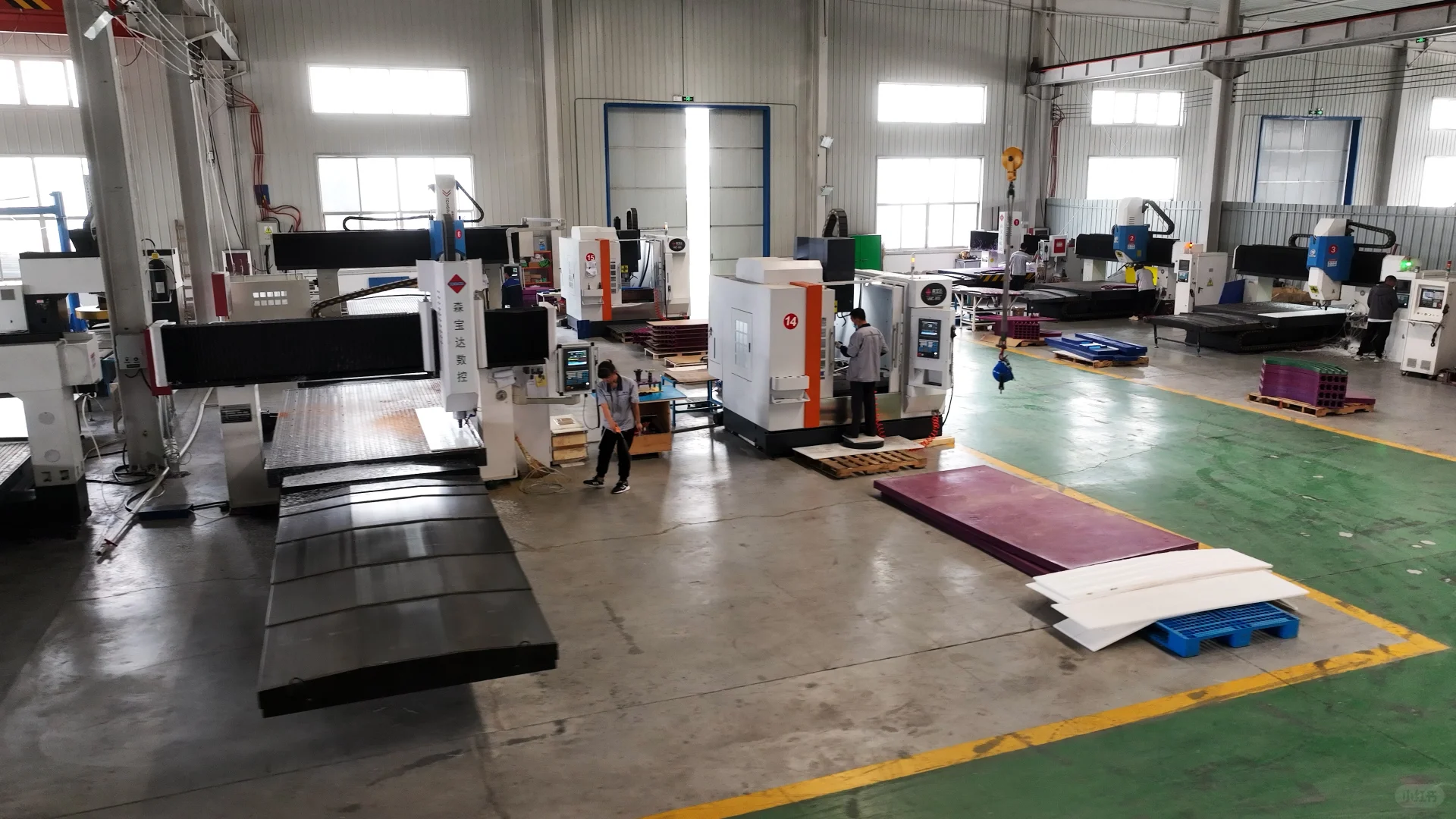 艾堡森工厂介绍-聚乙烯工程塑料生产基地