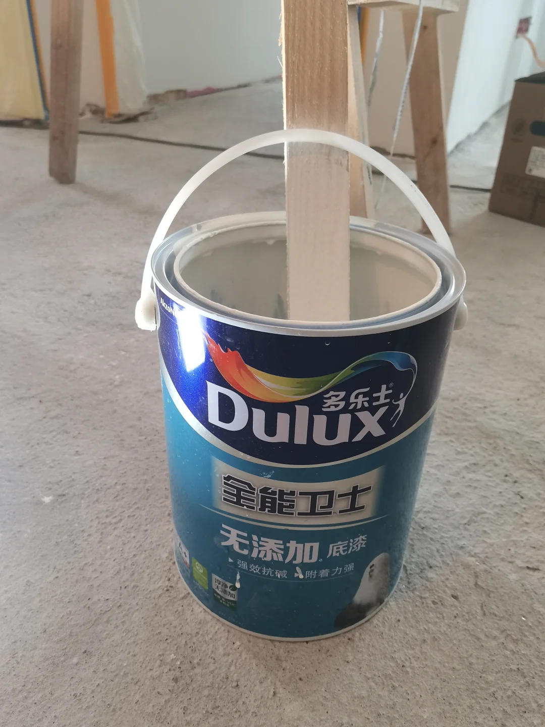 油漆之刷底漆 ℓ 抗碱防霉增强结构