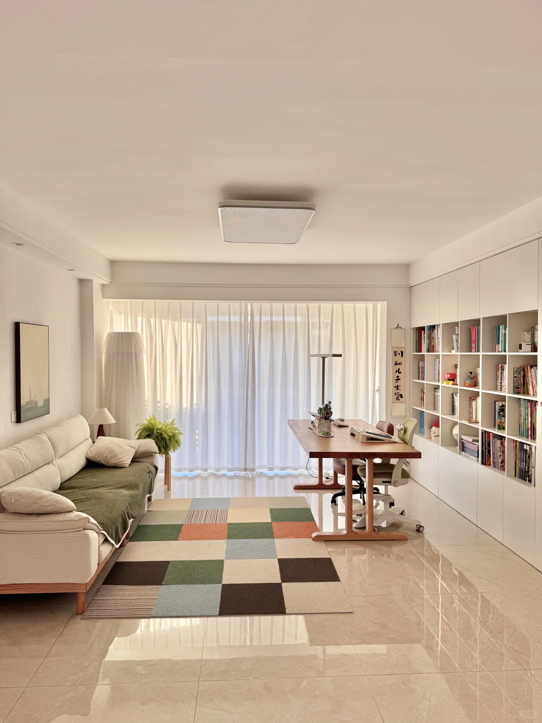 5k打造超实用多功能客厅书房?