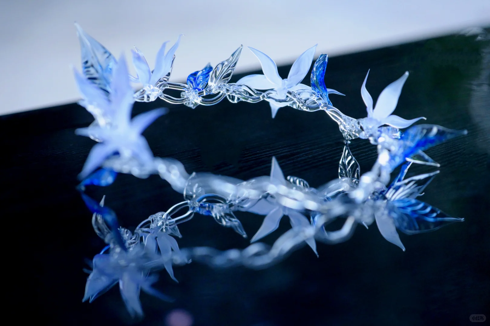 来景德镇只打卡一件事：做玻璃皇冠！