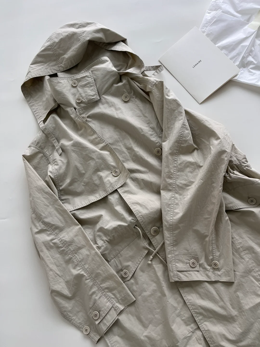 Lemaire 风衣的原面料,户外圈百年面料:Vent