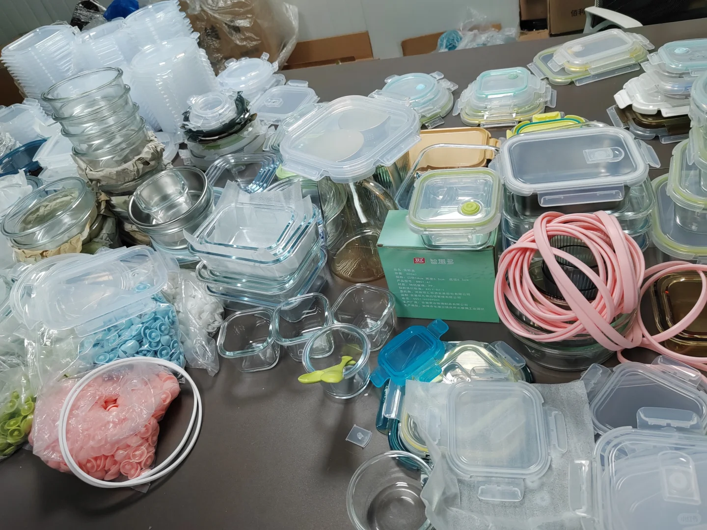 你家有买过玻璃类的餐具么