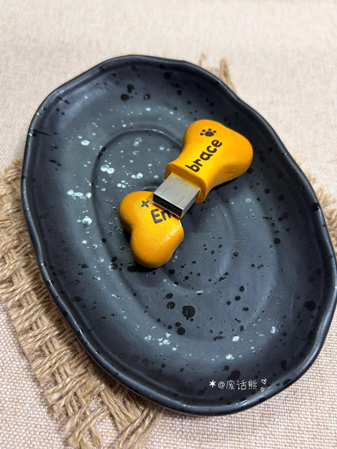 原创|小饼干里面是…U盘？