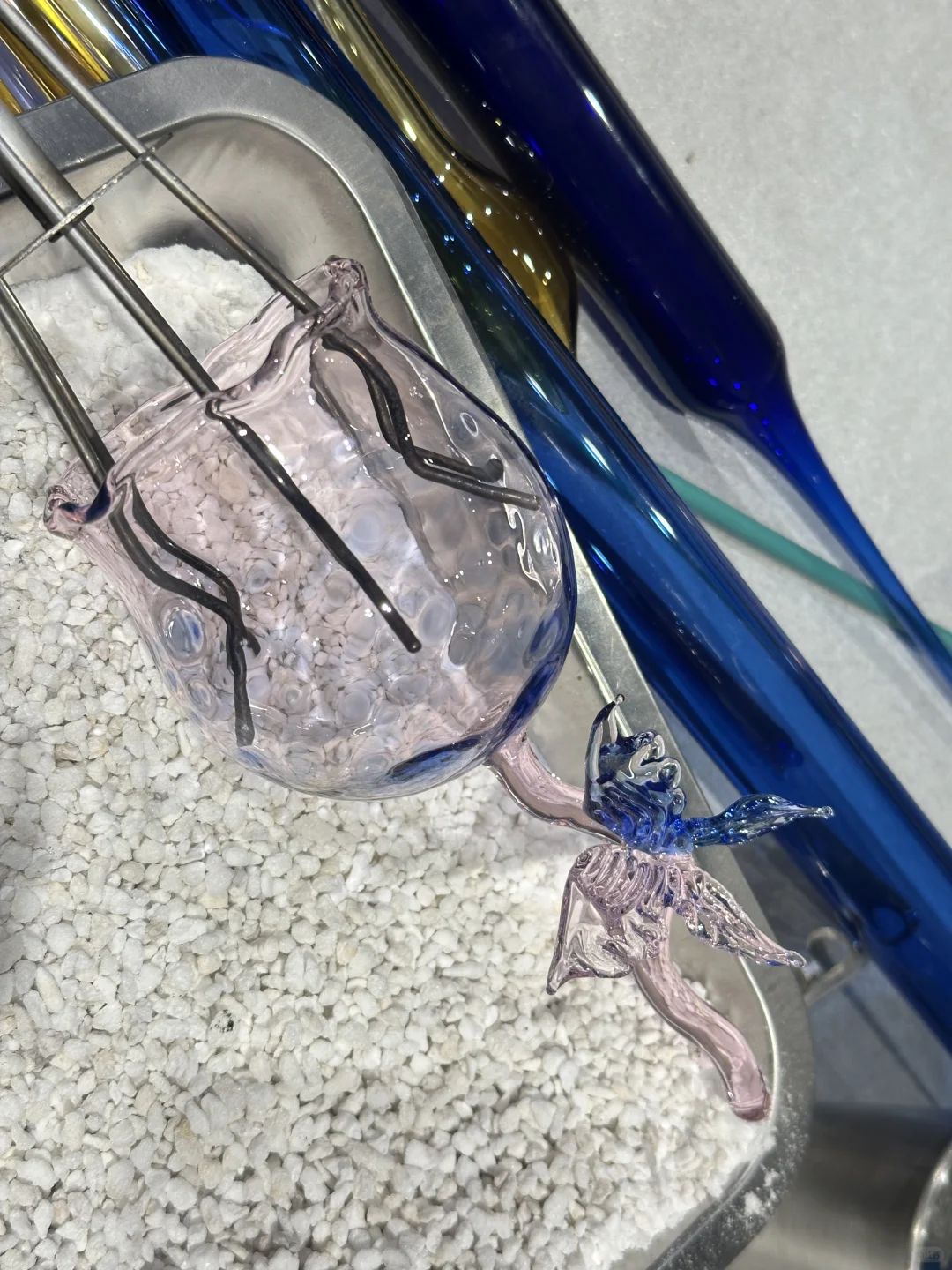 景德镇烧玻璃，做出了人生酒杯～?