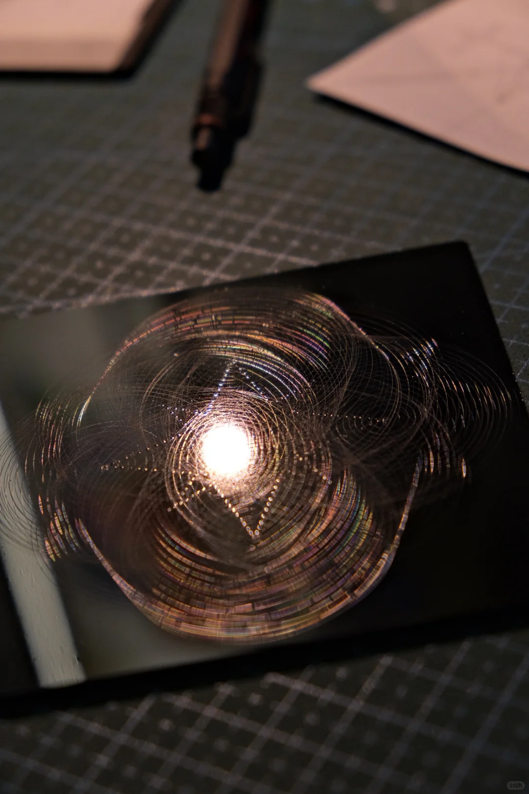 记录全息划痕的制作过程